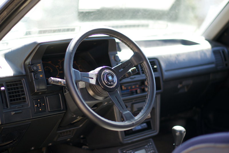 Pictured: crotch vent just below the steering column